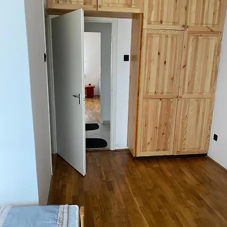 Napsugar Ueduelohaz Guest house Harkany