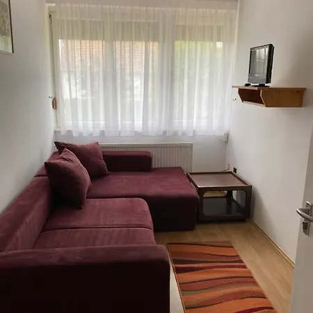 Napsugar Ueduelohaz Guest house Harkany